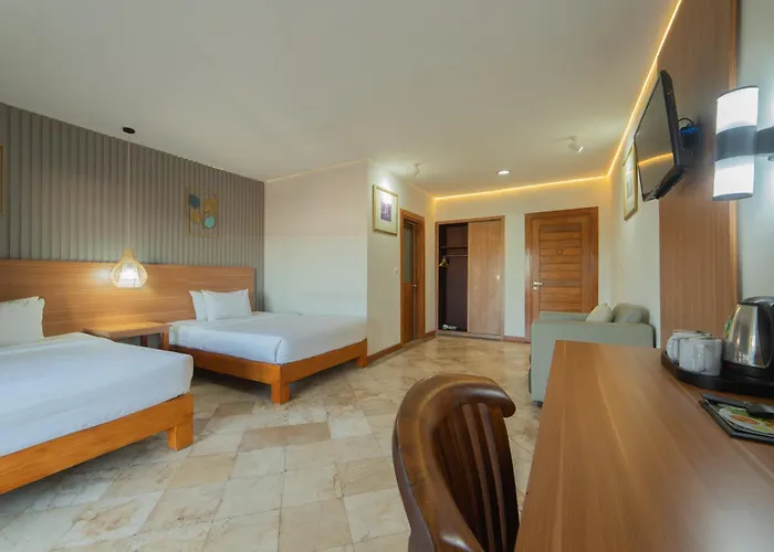Nirmala Heritage Hotel 3*