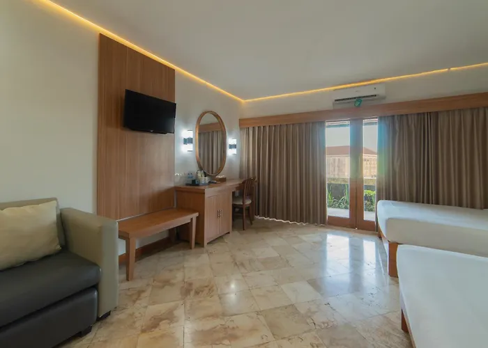 Nirmala Heritage 3*